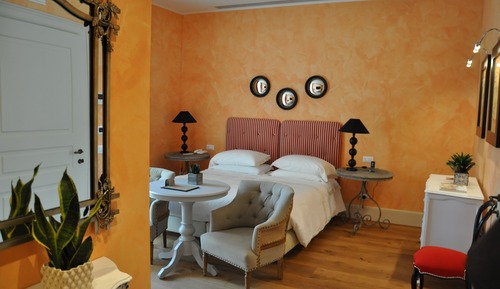 Suite (Tuscan private pool Suite)