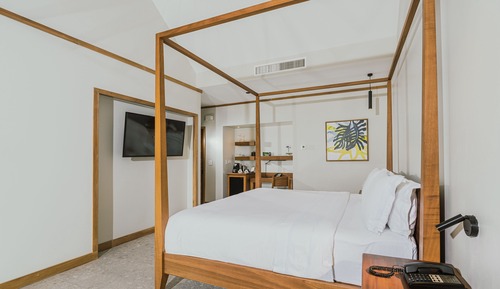 Rainforest King Bed