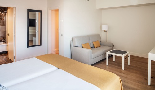 Habitación, vistas a la ciudad