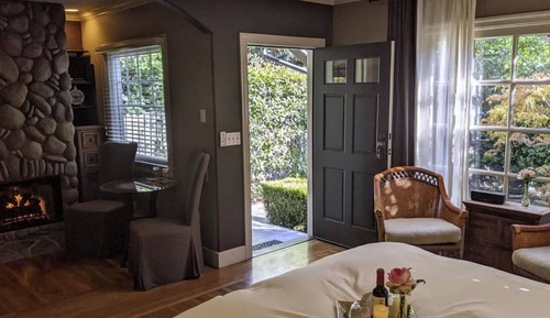 Casa de campo Deluxe, baño privado (Laurel Cottage)