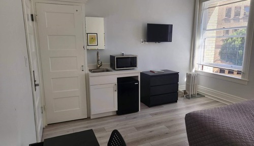 Shared Bathroom in Hallway, 1 Double Bed, Standard Room