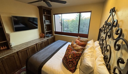 Suite Deluxe, 1 cama de matrimonio grande, cocina, vistas a la montaña (Sol Vista Suite)