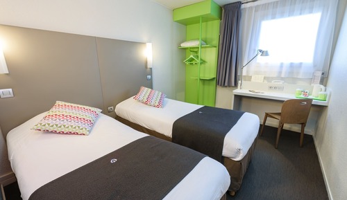 Next Generation, Habitación estándar, 2 camas individuales