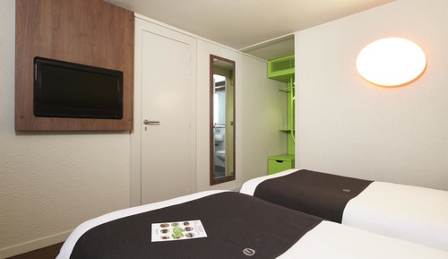 Next Generation, Habitación, 2 camas individuales