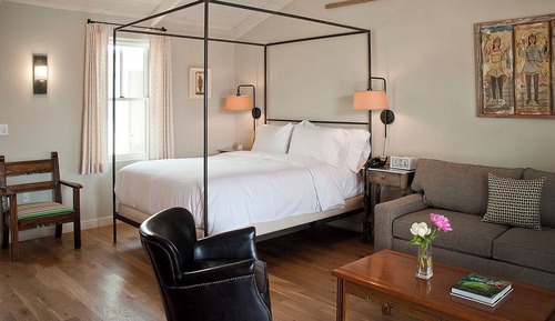 Habitación Deluxe, 1 cama de matrimonio con sofá cama, vistas al patio