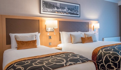 Deluxe Double & Single Room