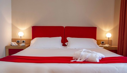 Habitación con 1 cama doble o 2 individuales