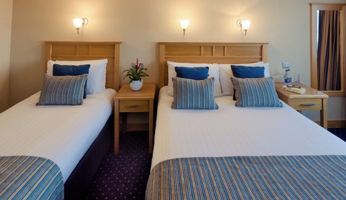 Accessible Double Room with Bath