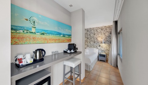 Habitación Deluxe (2 Adults + 2 Children)