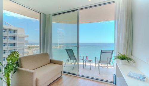 Sea View Double Room Grand Corner Terrace (2 Adults)