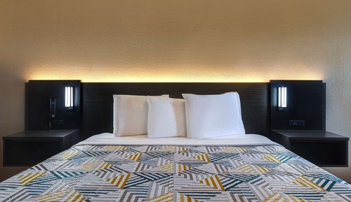 Suite estándar, 1 cama de matrimonio grande, no fumadores, frigorífico y microondas