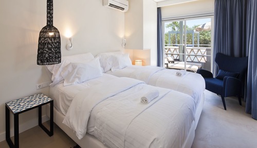 Habitación Deluxe con 1 cama doble o 2 individuales