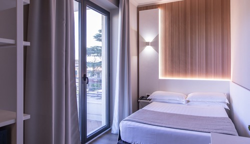 Habitación estándar, 1 cama doble, balcón