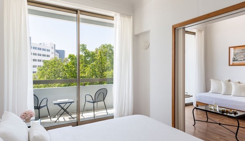 Premier Family Guestroom Side Sea View