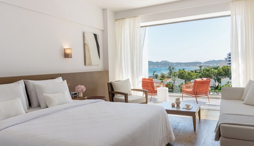 LUX.ME Panoramic Guestroom Sea View