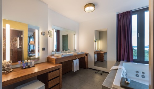Penthouse Loft con Spa, Vista al lago y Aire Condicionado