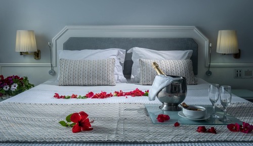 Habitación Deluxe, bañera de hidromasaje, vistas al mar