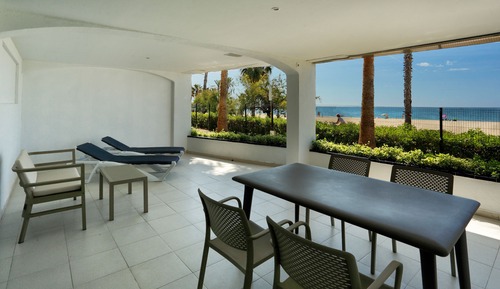 Superior Studio, Sea View