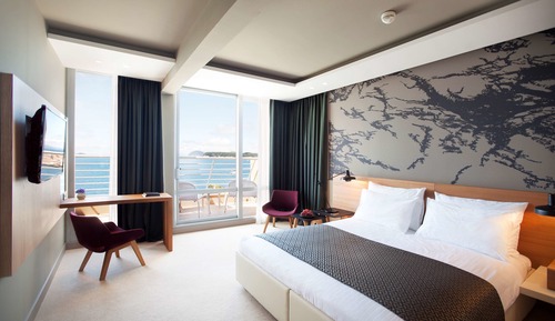 Suite ejecutiva, balcón, vistas al mar