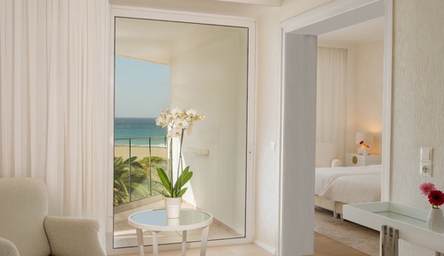 Suite familiar, vistas al mar (Main Building)