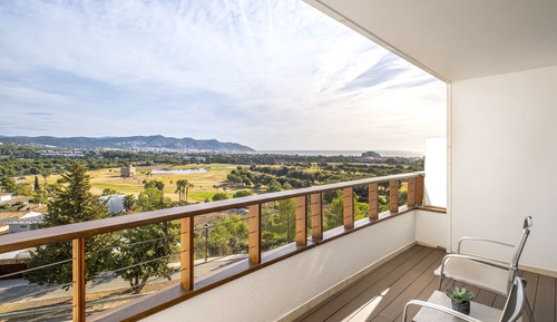 Habitación superior, terraza (Mediterrani 1 pax)