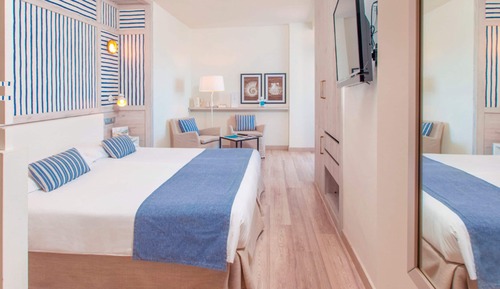 Habitación estándar doble, balcón, vistas al jardín
