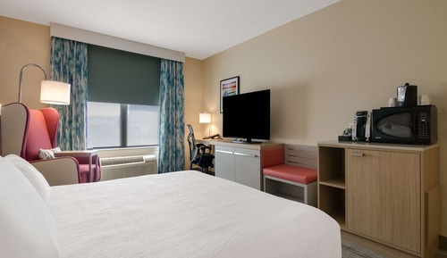 Habitación, 1 cama de matrimonio grande, accesible para personas con discapacidad, bañera