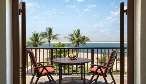 Sea View Junior Suite - Yas Island Theme Park Access
