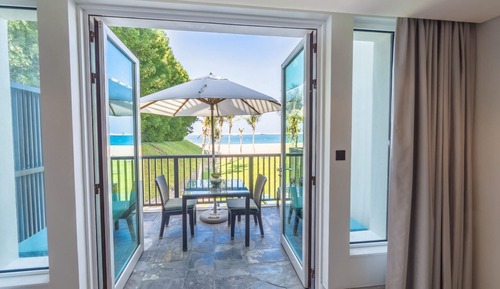 SeaView Residence 2 Bedroom, Sig. Lounge Access & Butler Service - Free Shuttle to Shuttle to Malls