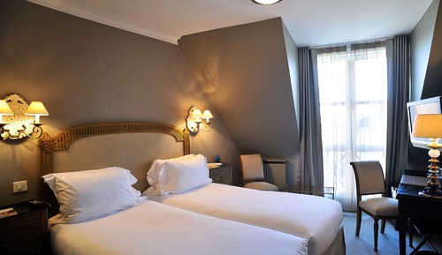 Habitación estándar con 2 camas individuales