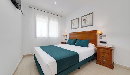 Suite junior, balcón, vistas al jardín