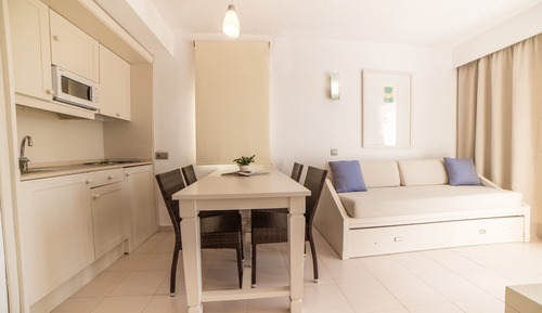 Apartamento, 1 habitación, balcón (3 adults + 1 child)