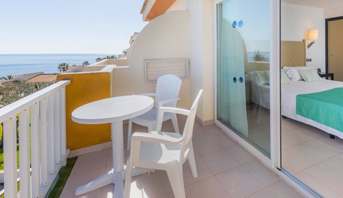 Habitación doble, balcón, vistas al mar (2 adults)