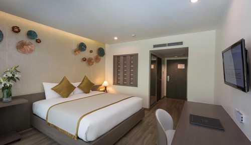Habitación superior, vistas al jardín