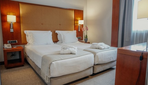 Habitación con 1 cama doble o 2 individuales