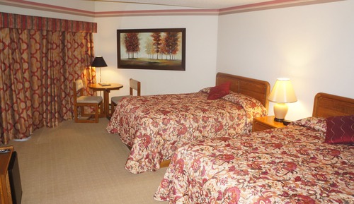 Deluxe Room, 2 Queen Beds - Ski Passes available at property