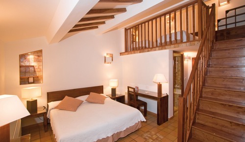 Habitación cuádruple estándar