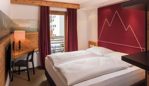 Habitación Confort, 1 cama doble, balcón