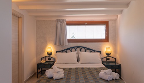 Habitación exclusiva, vistas al mar, en una planta alta