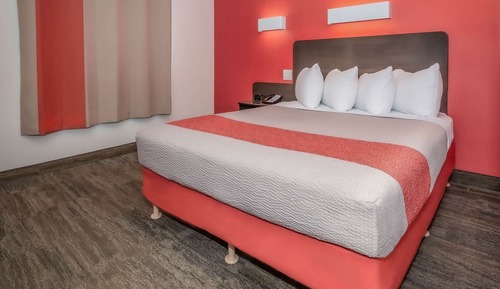 Habitación estándar, 1 cama de matrimonio, accesible para personas con discapacidad, no fumadores