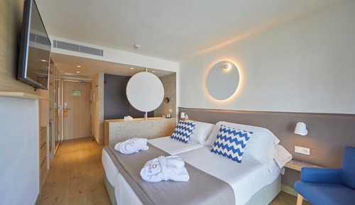 Habitación Premier doble, balcón, vistas al mar