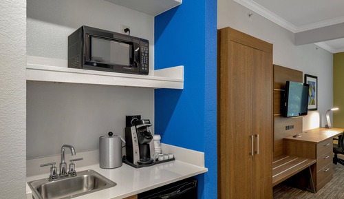 Suite, 1 cama de matrimonio grande (Additional Kitchen Area)