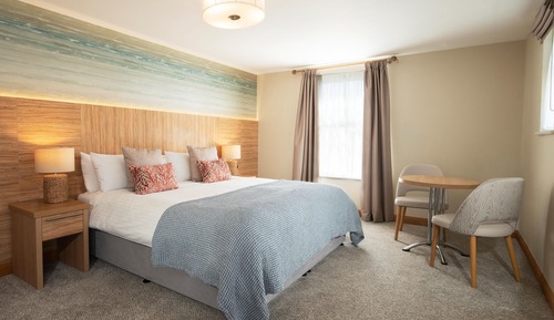 Habitación estándar con 1 cama doble o 2 individuales