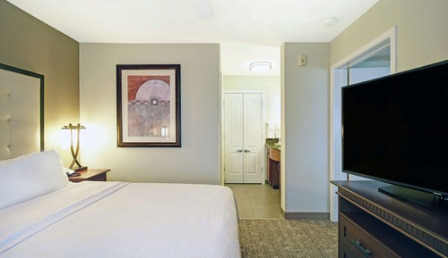 Suite, 1 cama de matrimonio grande, accesible para personas con discapacidad (Mobility & Hearing)