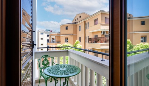 Habitación Deluxe, 1 cama de matrimonio, no fumadores, balcón