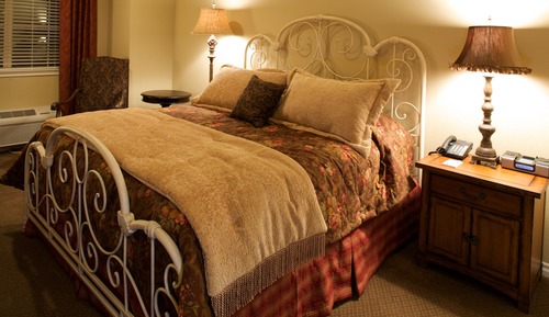 Standard Room, 1 King Bed, Non Smoking