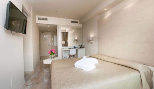 Habitación junior doble, terraza, en la zona del jardín