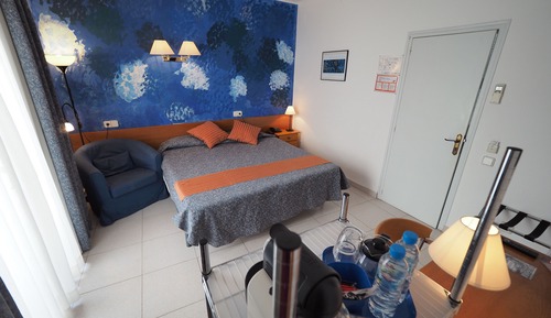 Habitación doble, balcón