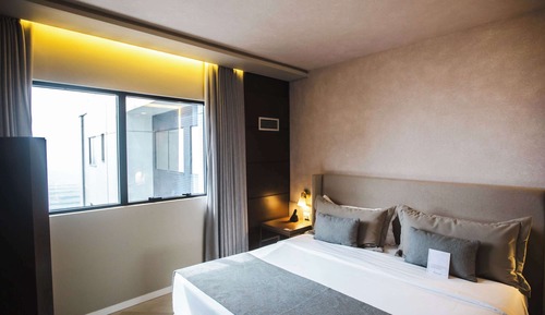 Suite junior, 1 cama de matrimonio grande con sofá cama, vistas al mar