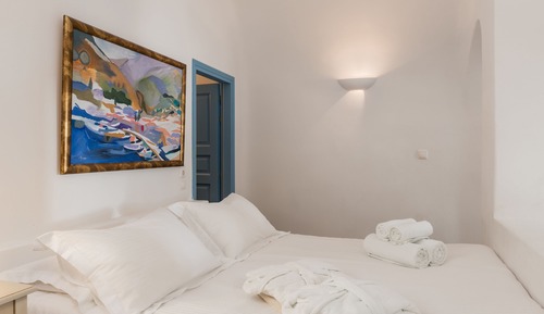 Executive Suite with Caldera View